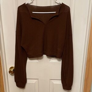 SHEIN Brown Cropped V-Neck Long Sleeve Pullover Top